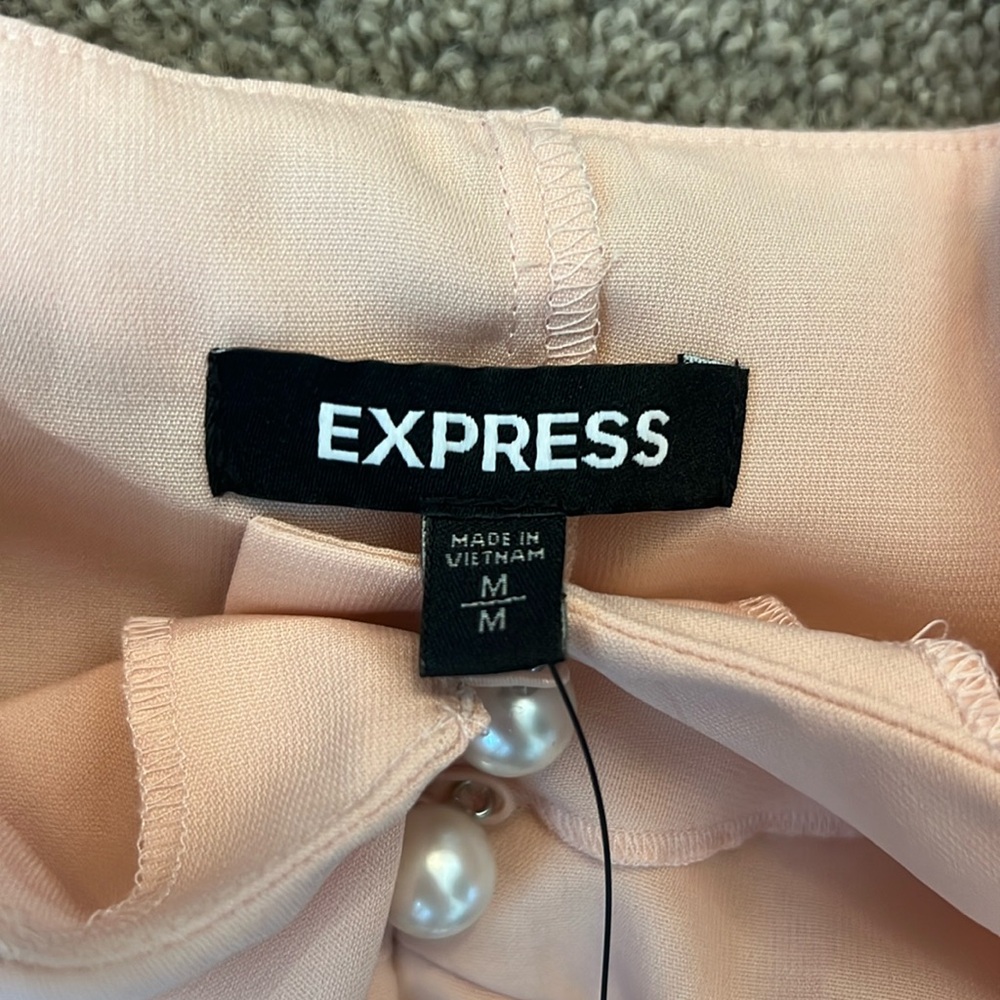 Express Light Pink Ruffle Pearl Button Cami - Picture 4 of 4